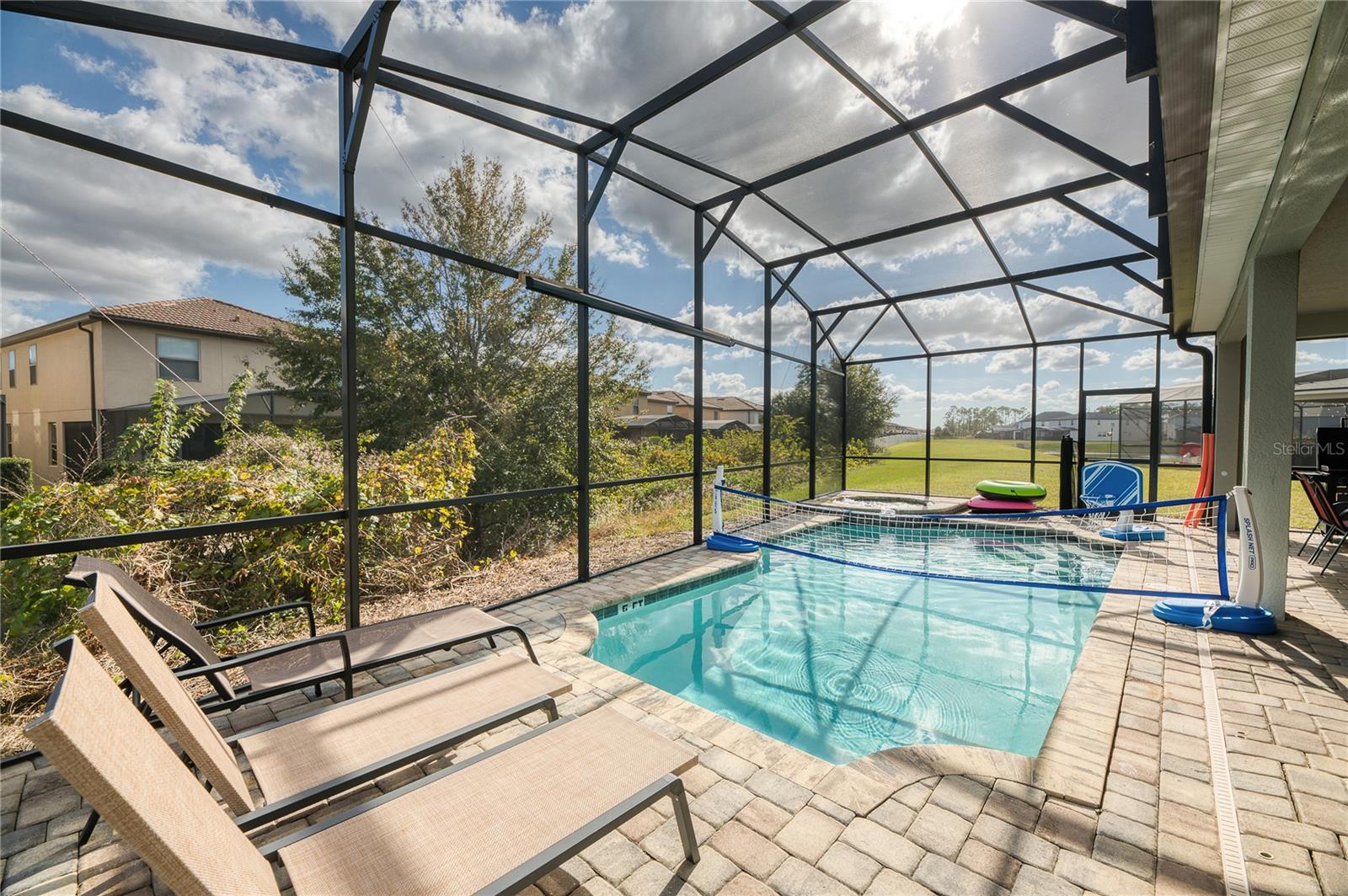 Image 41 of 73 For 8900 Caroline Bay Court