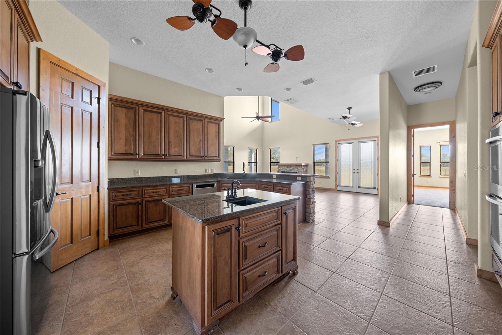 Image 13 of 97 For 3911 Story Road