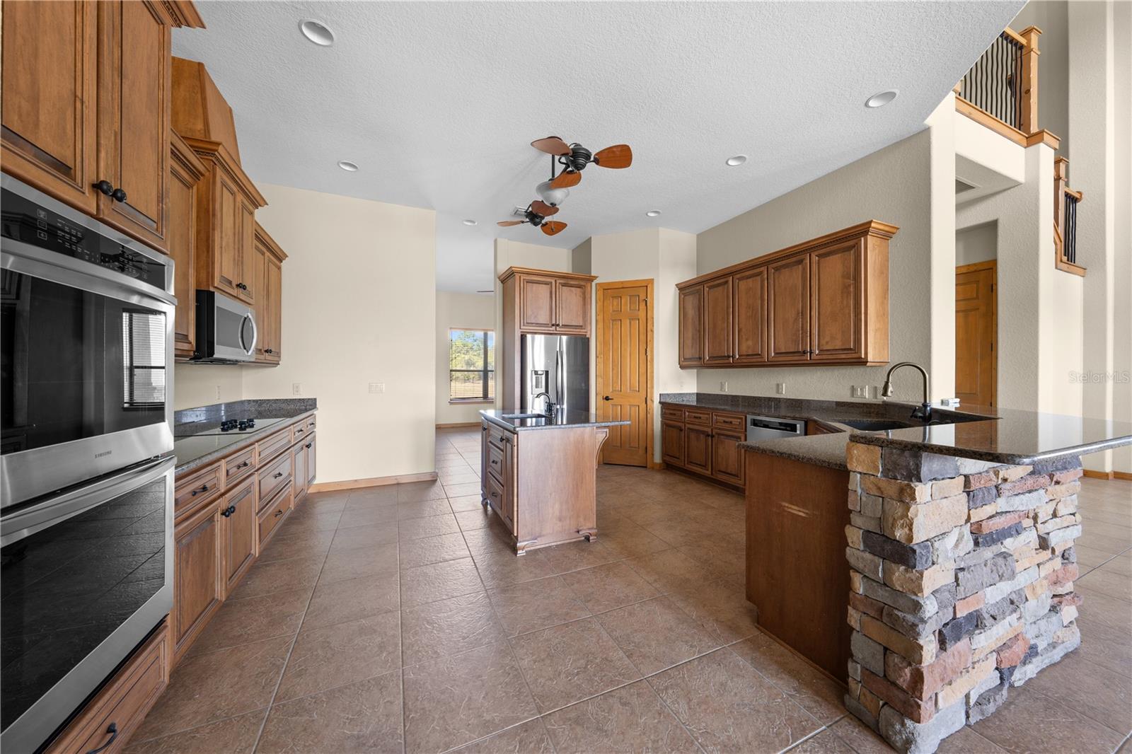 Image 14 of 97 For 3911 Story Road