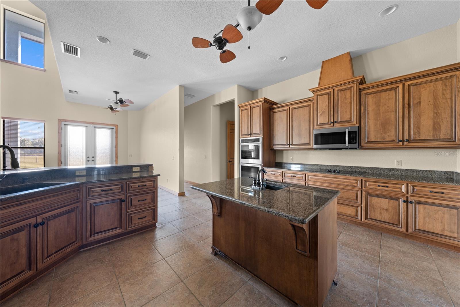 Image 21 of 97 For 3911 Story Road