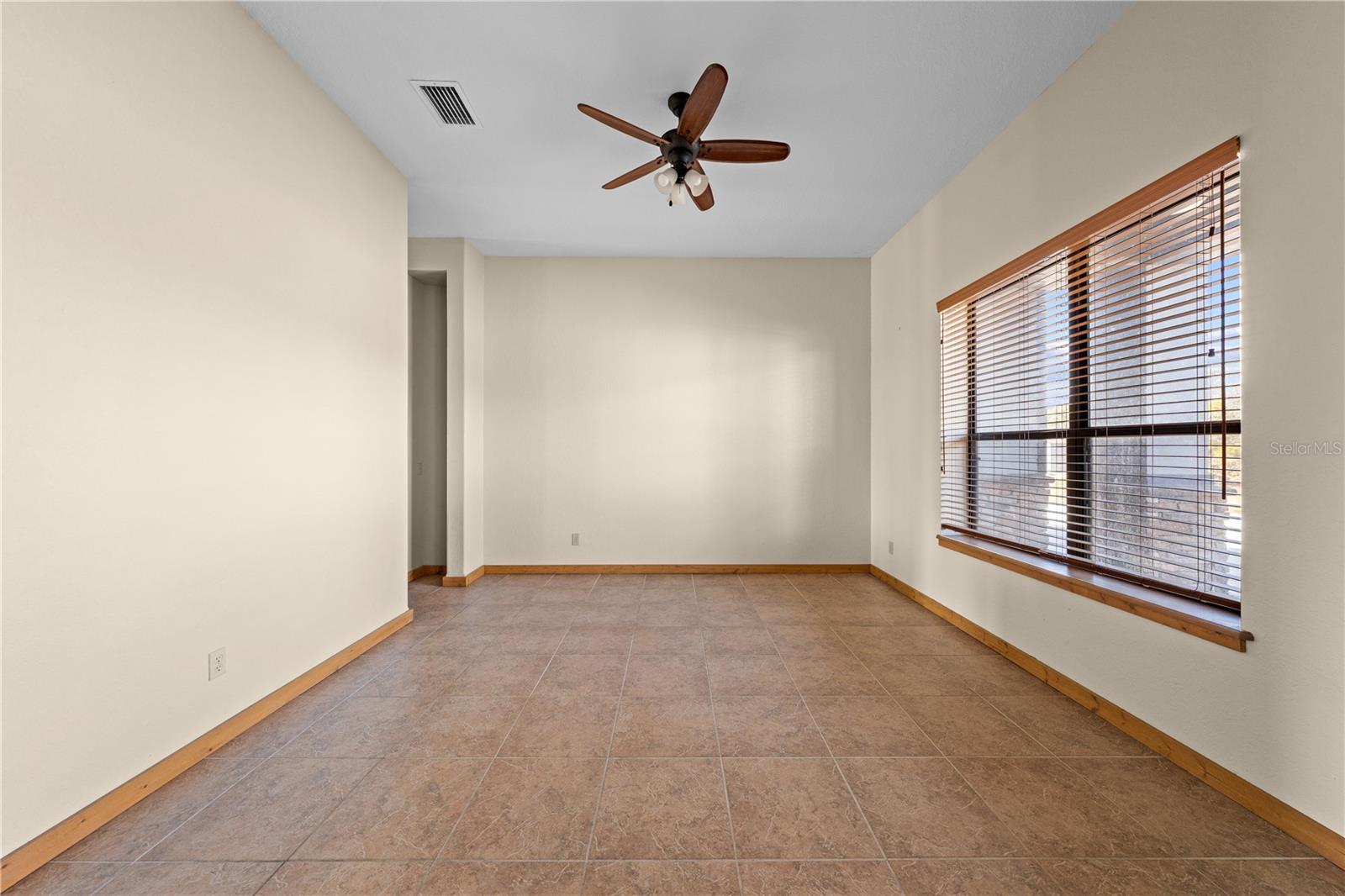 Image 36 of 97 For 3911 Story Road