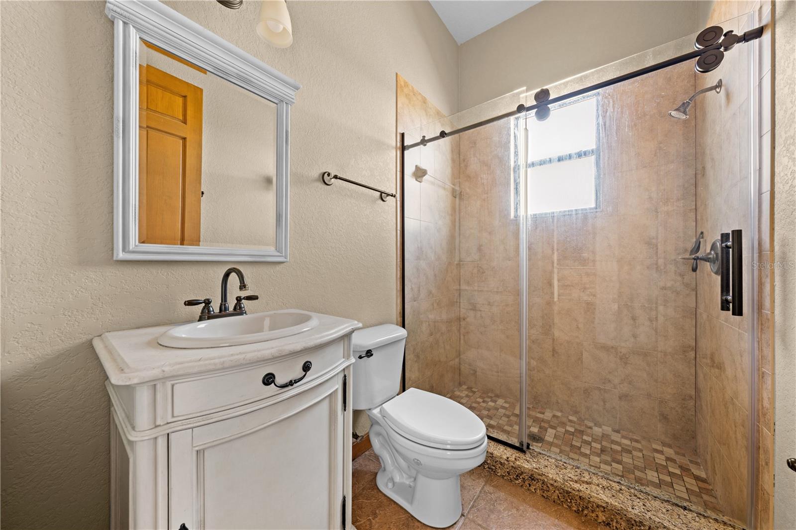 Image 42 of 97 For 3911 Story Road