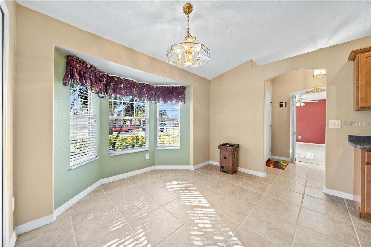 Image 11 of 25 For 5242 Yaupon Holly Drive