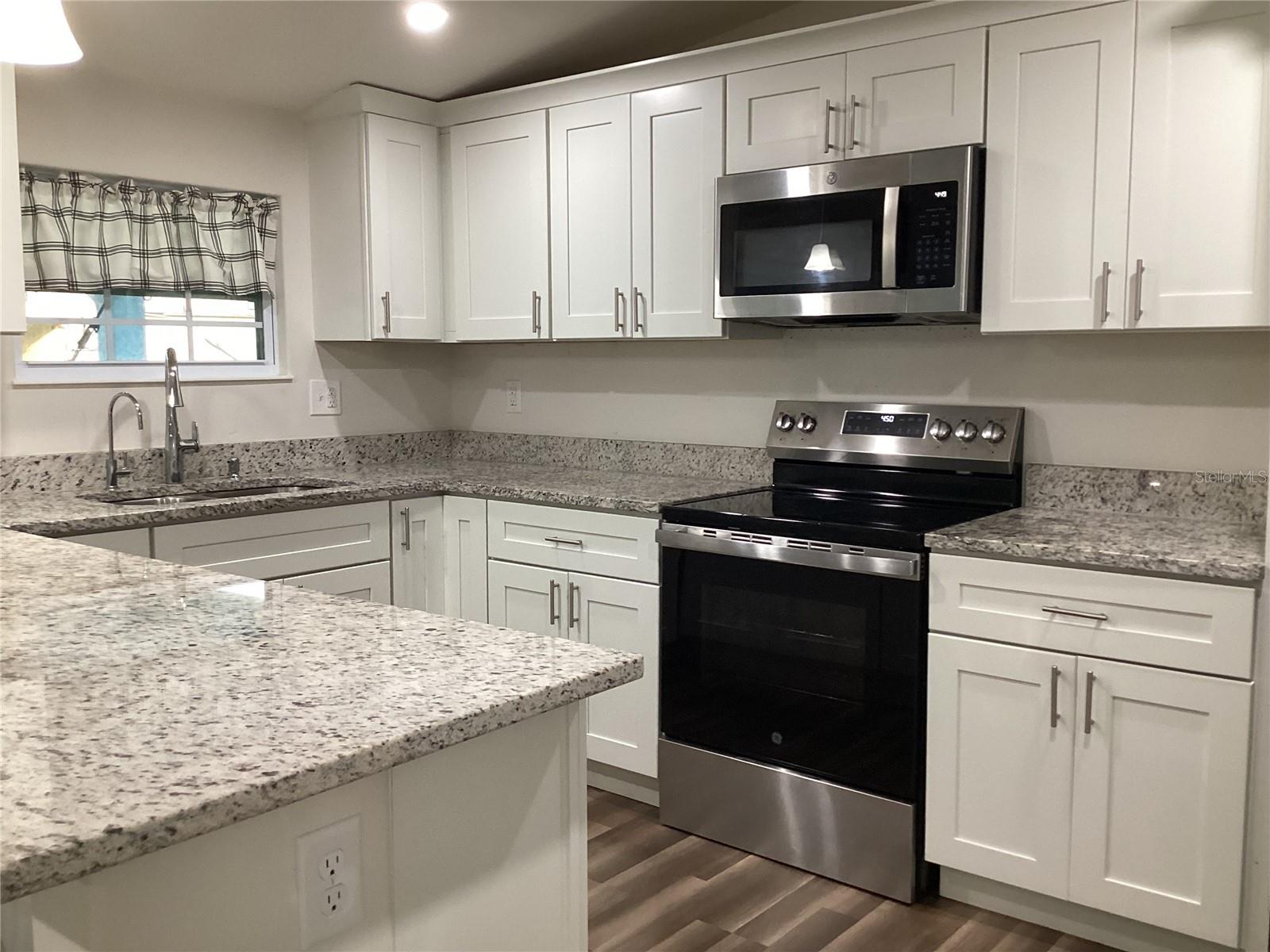 Image 22 of 59 For 9095 Salem Road