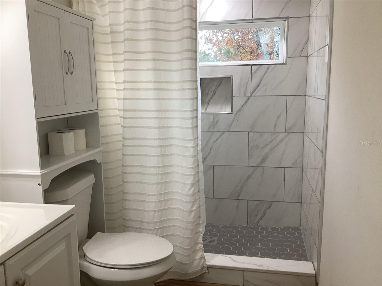 Image 34 of 59 For 9095 Salem Road