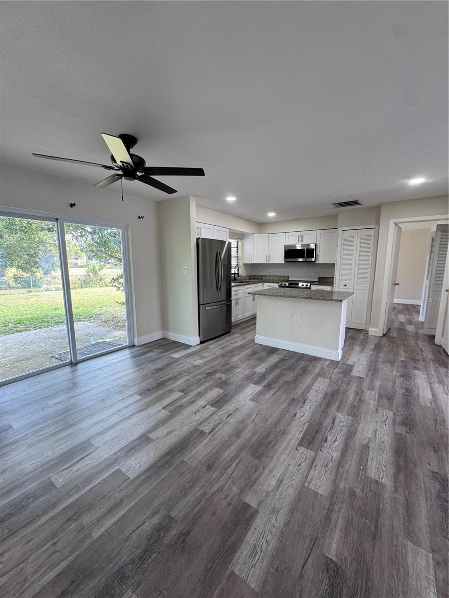 Image 12 of 24 For 310 Panama Circle