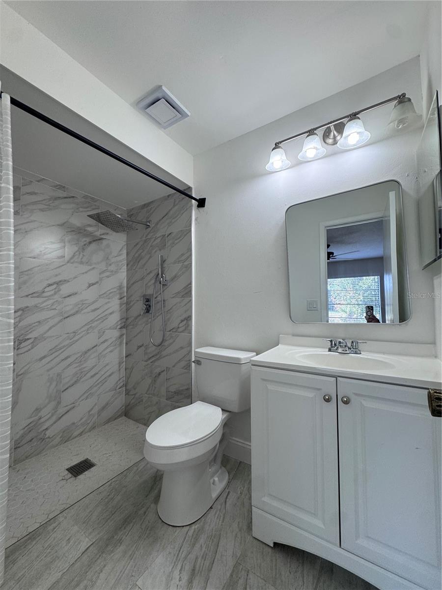 Image 15 of 24 For 310 Panama Circle