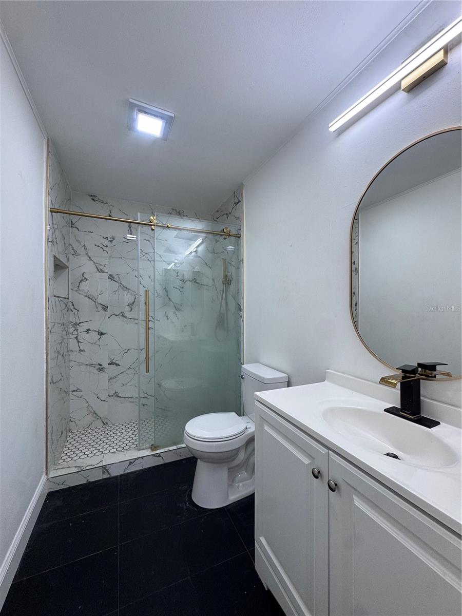 Image 9 of 24 For 310 Panama Circle