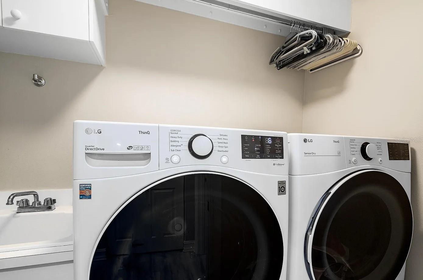 Image 21 of 35 For 480 Sail Lane 703