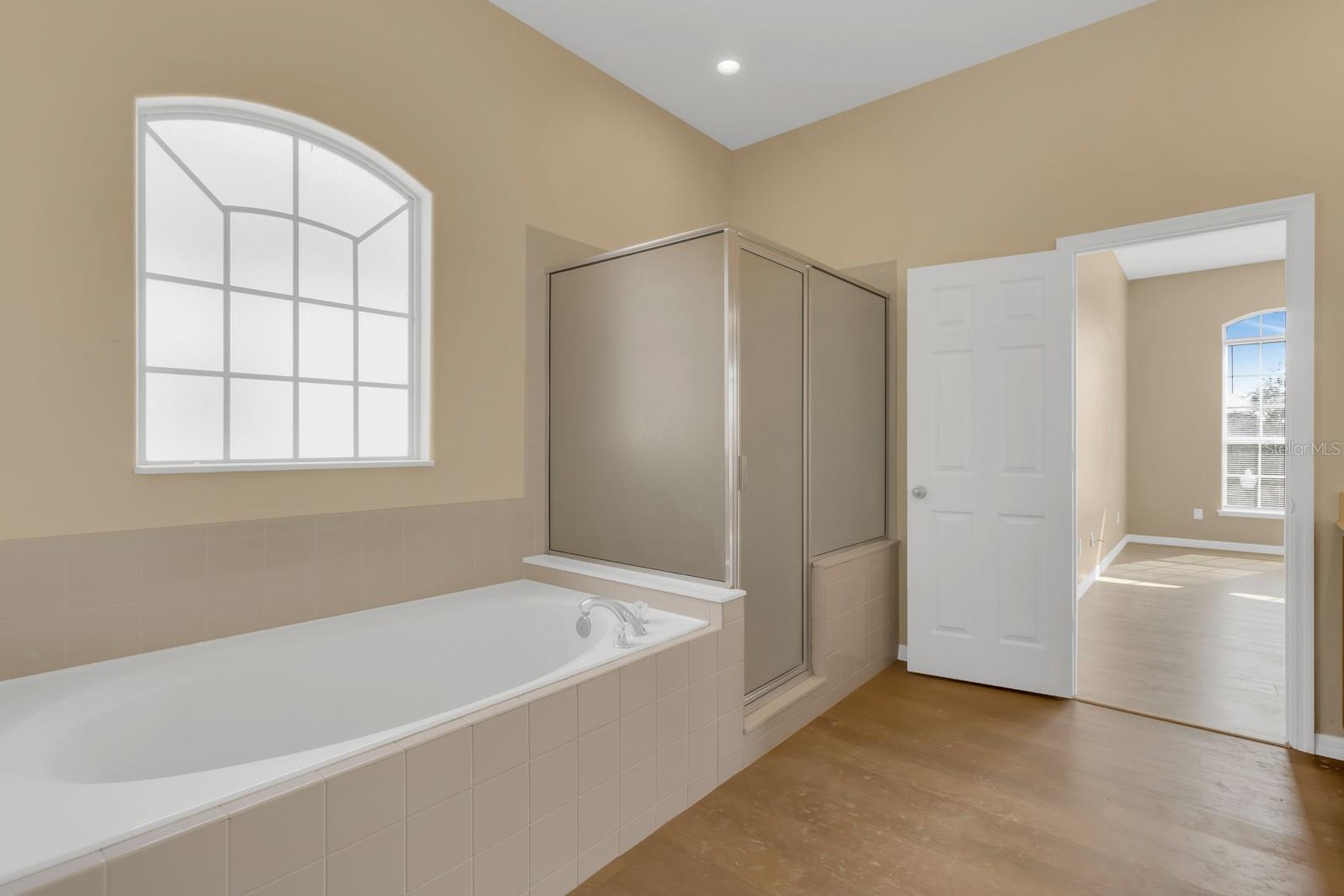 Image 30 of 38 For 2827 Sand Arbor Circle