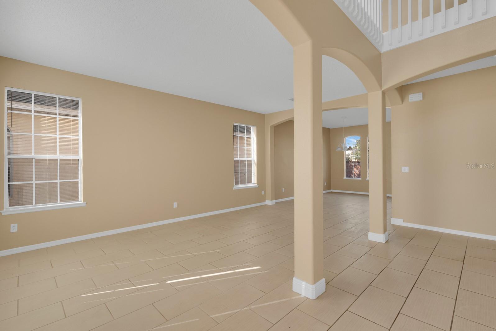 Image 5 of 38 For 2827 Sand Arbor Circle