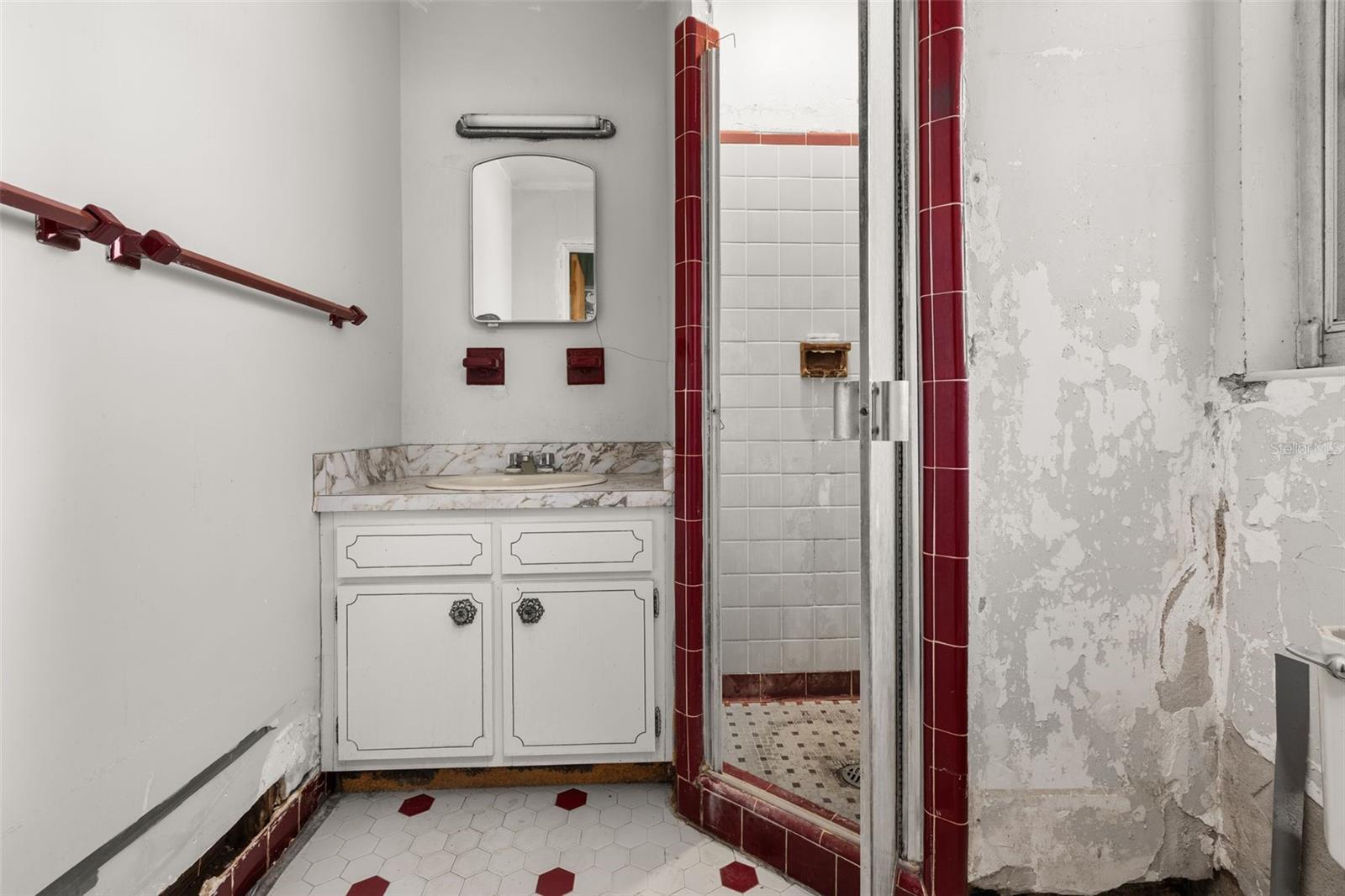 Image 15 of 20 For 1357 Fairview Street