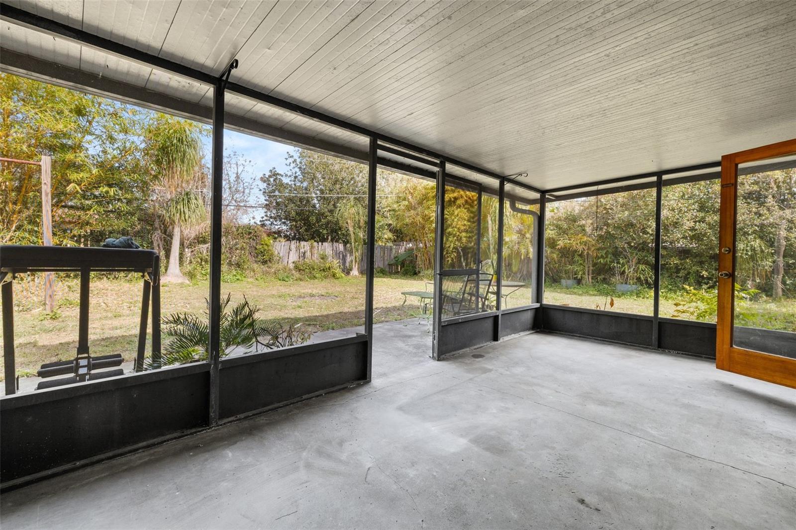 Image 7 of 20 For 1357 Fairview Street