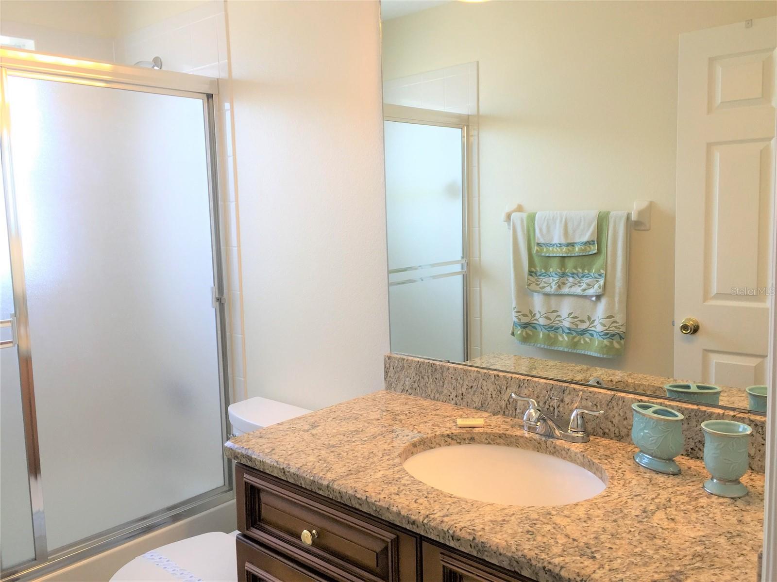 Image 20 of 28 For 949 Lake Berkley Drive