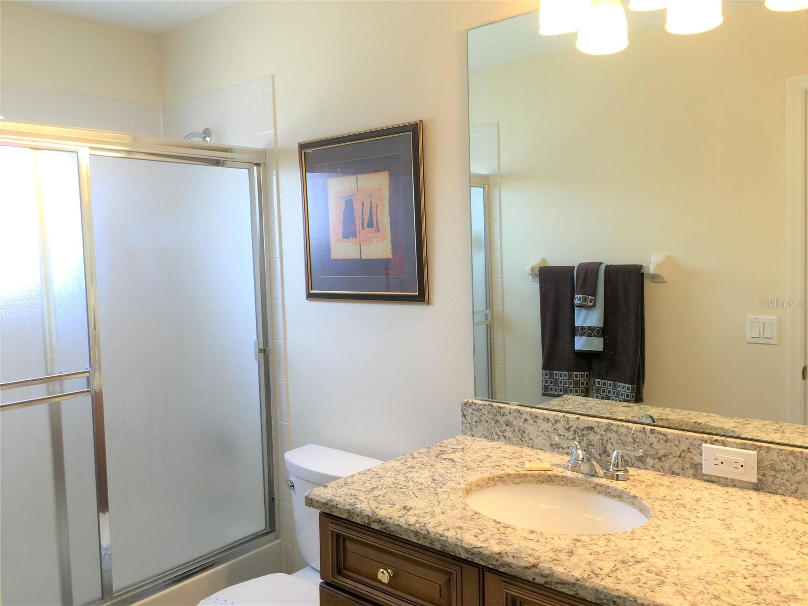 Image 22 of 28 For 949 Lake Berkley Drive