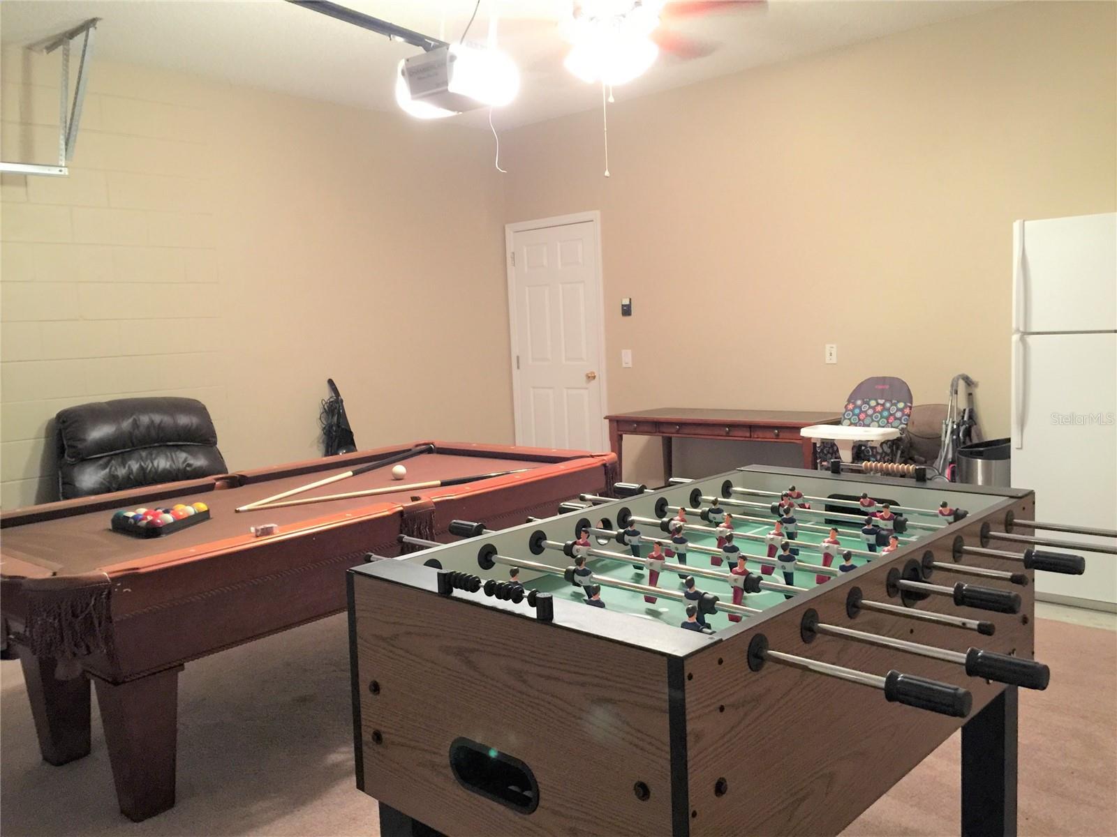 Image 25 of 28 For 949 Lake Berkley Drive