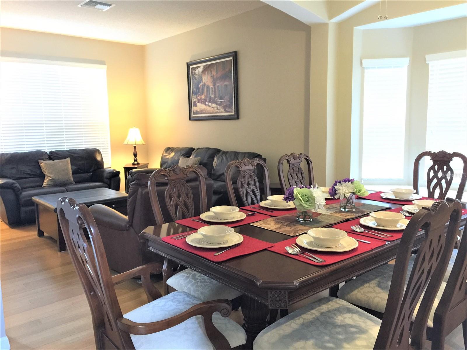 Image 8 of 28 For 949 Lake Berkley Drive