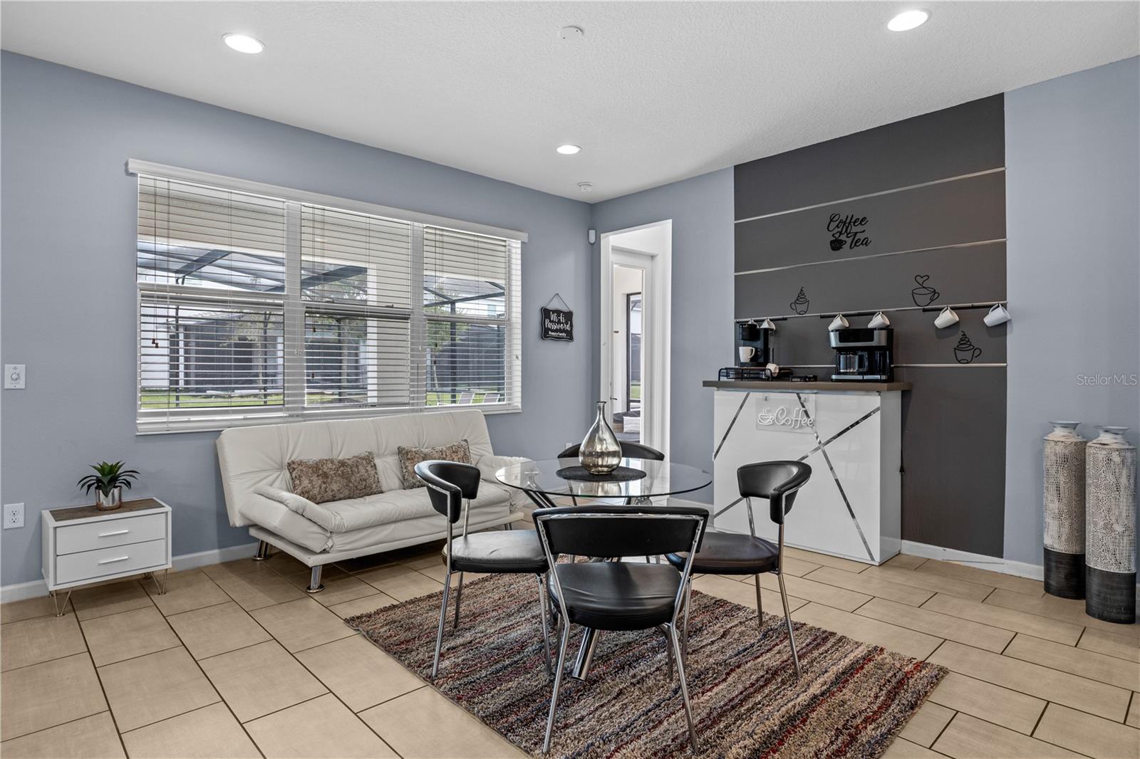 Image 15 of 71 For 2613 Yountville Avenue