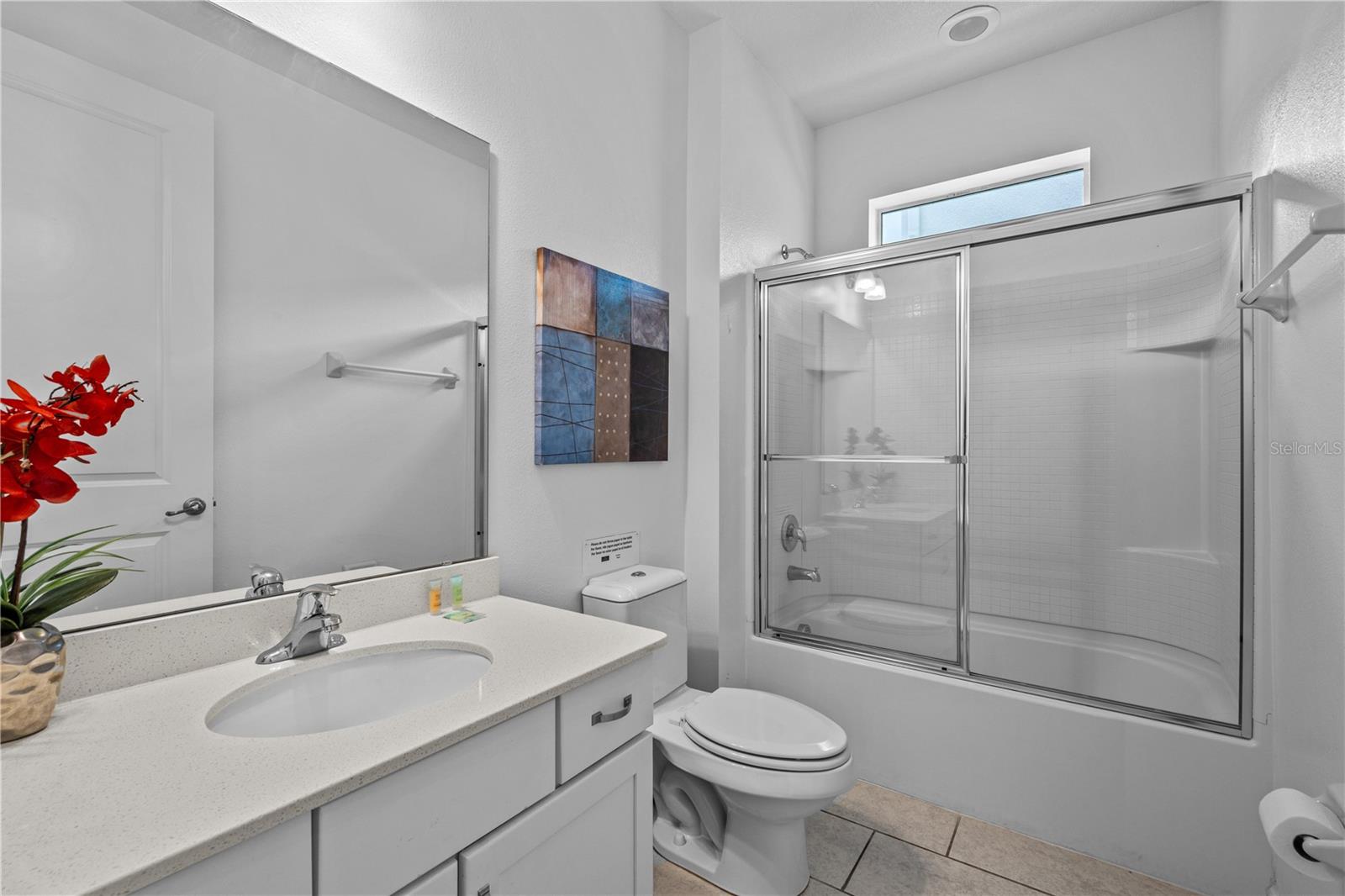 Image 19 of 71 For 2613 Yountville Avenue