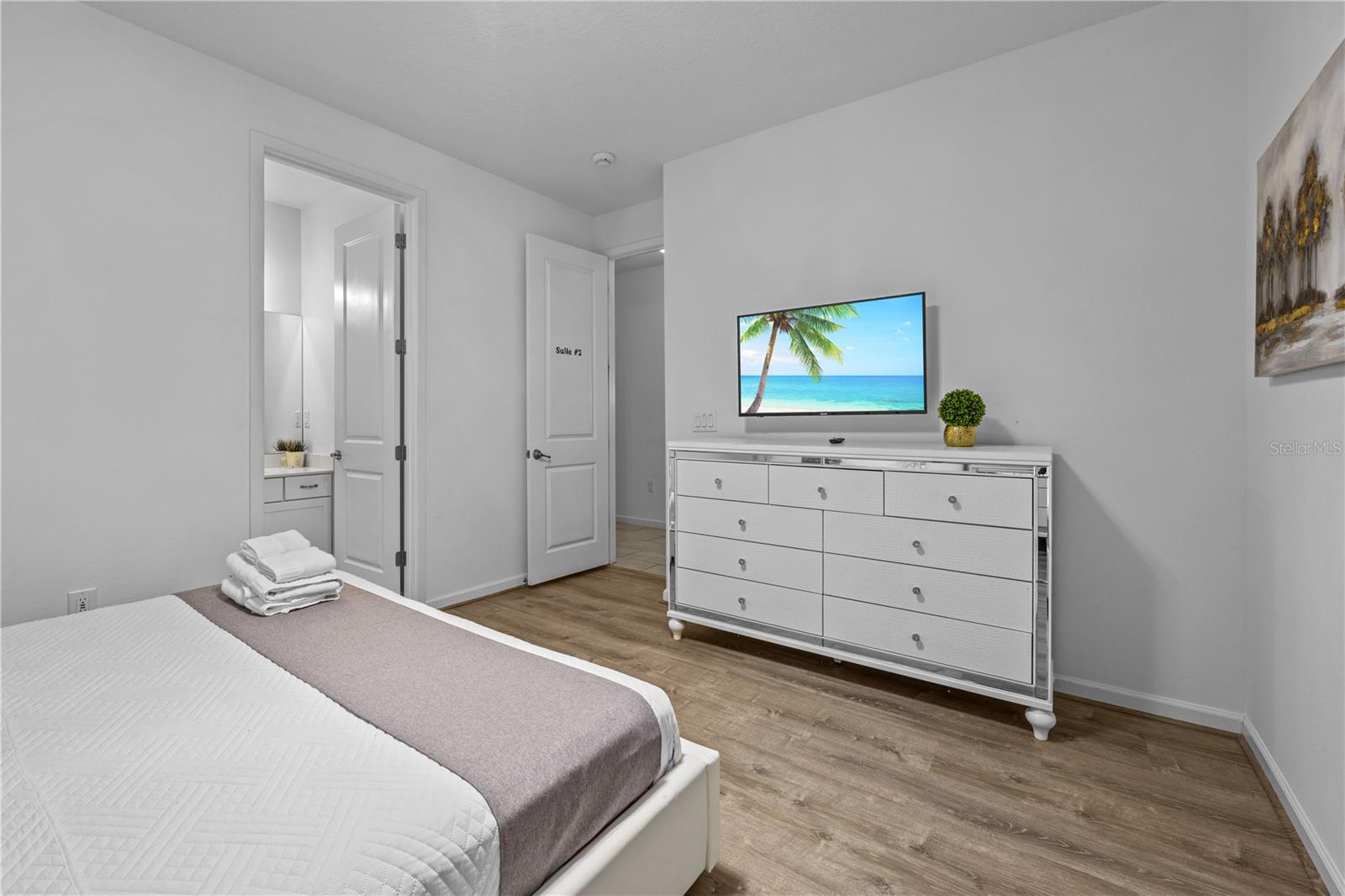 Image 24 of 71 For 2613 Yountville Avenue