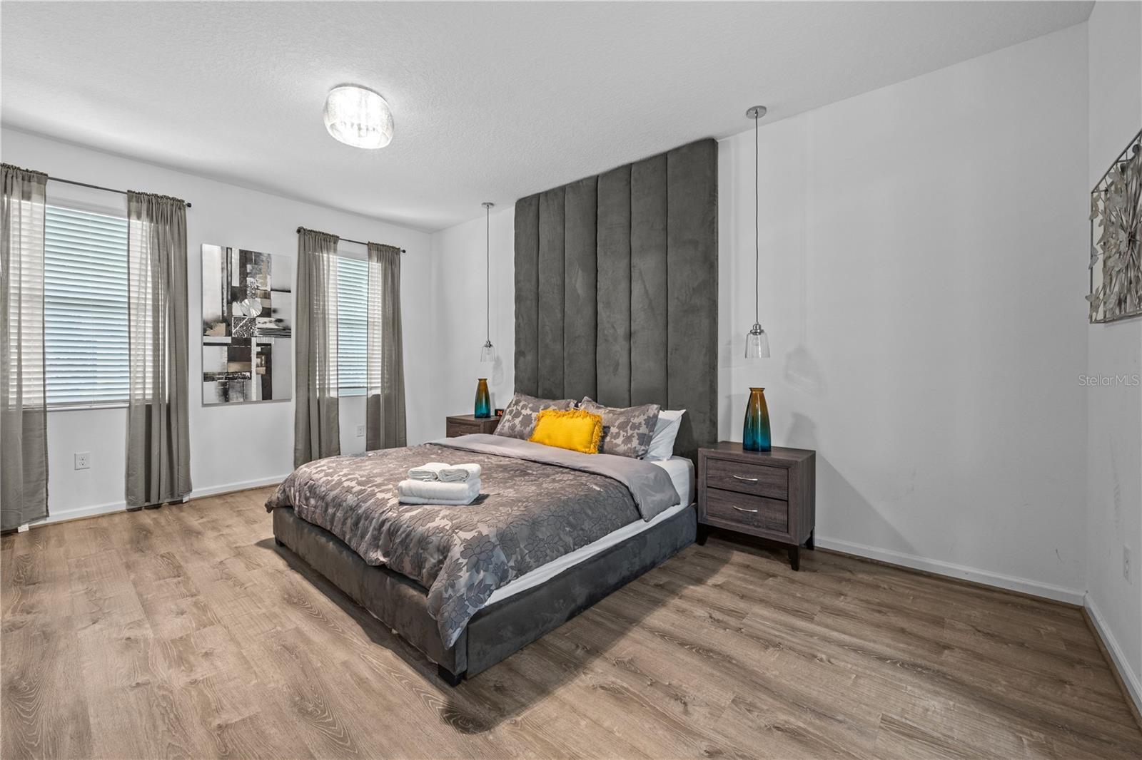 Image 26 of 71 For 2613 Yountville Avenue