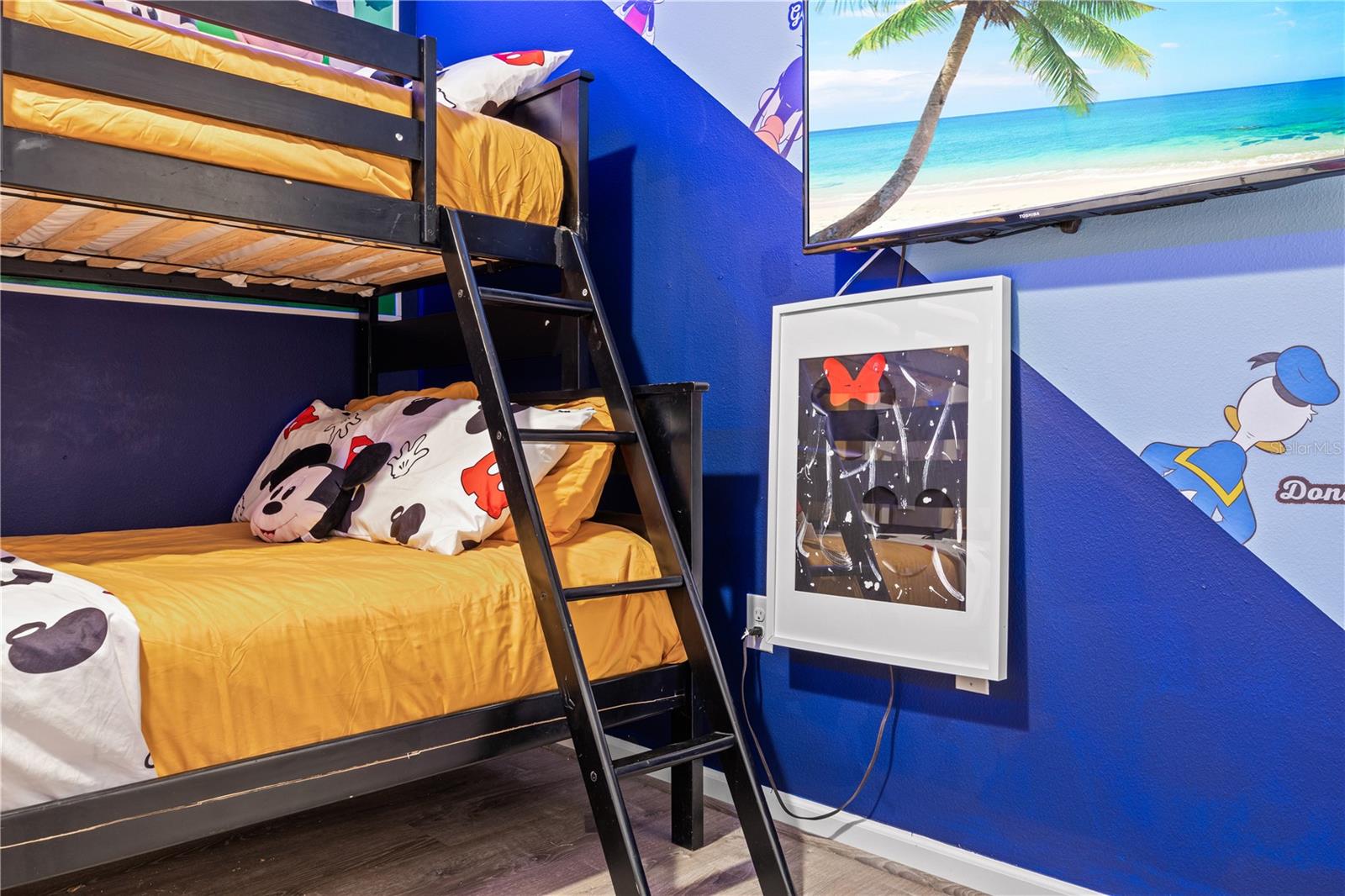 Image 39 of 71 For 2613 Yountville Avenue