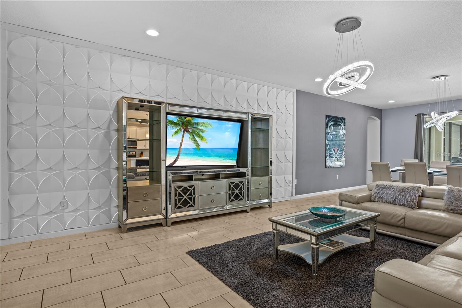 Image 7 of 71 For 2613 Yountville Avenue