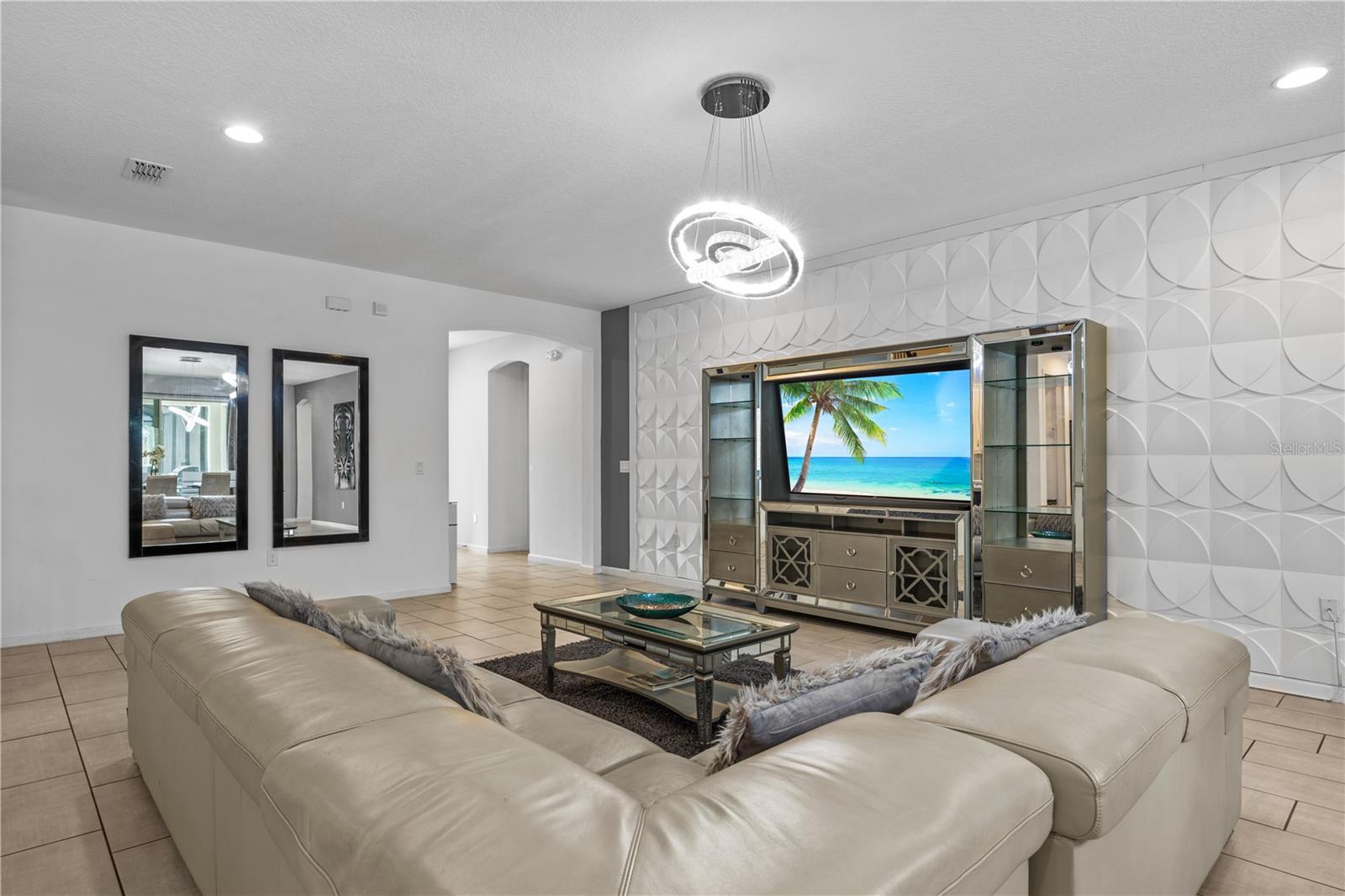 Image 8 of 71 For 2613 Yountville Avenue