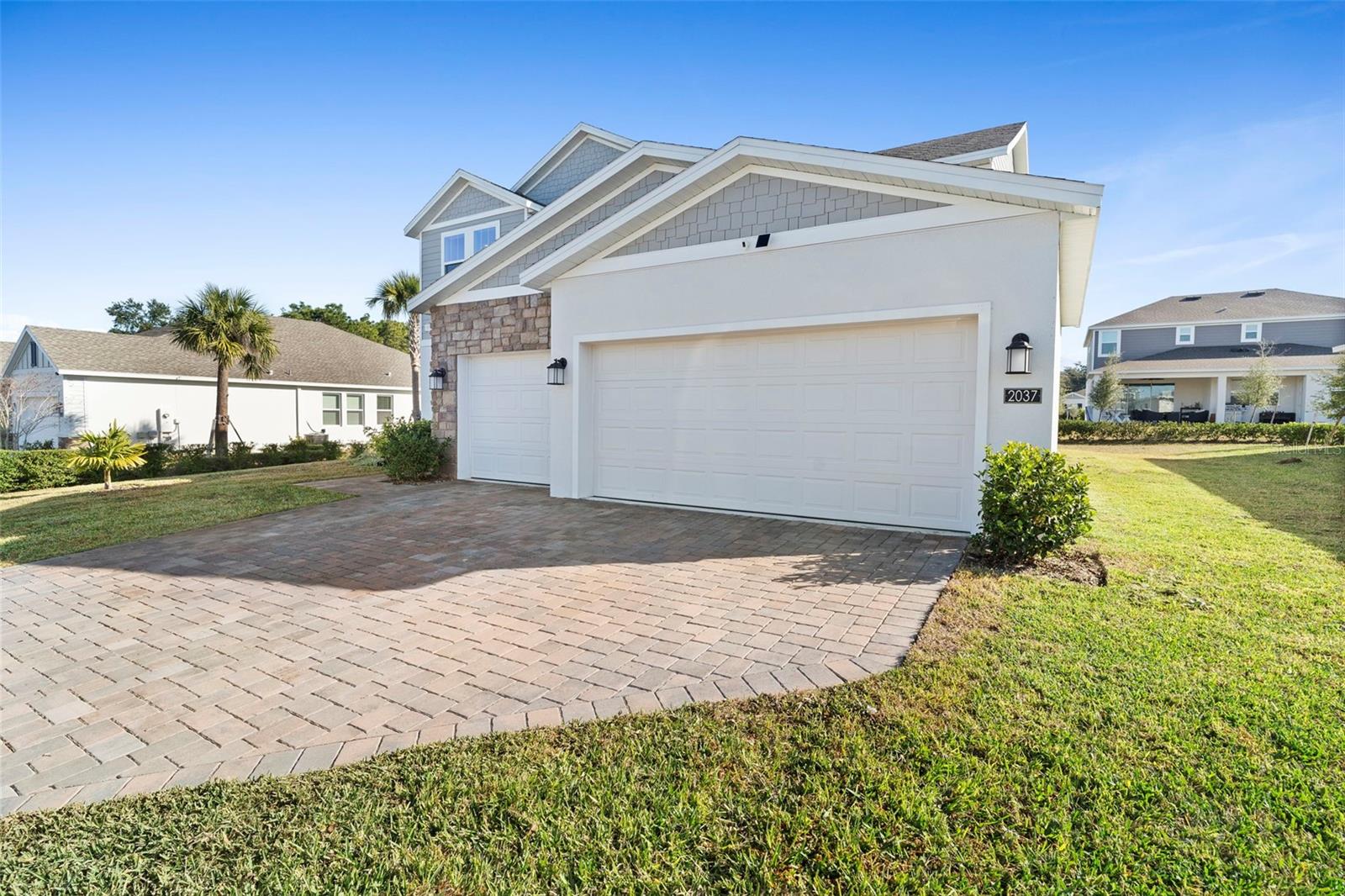 Image 5 of 74 For 2037 Shaggy Fisher Drive