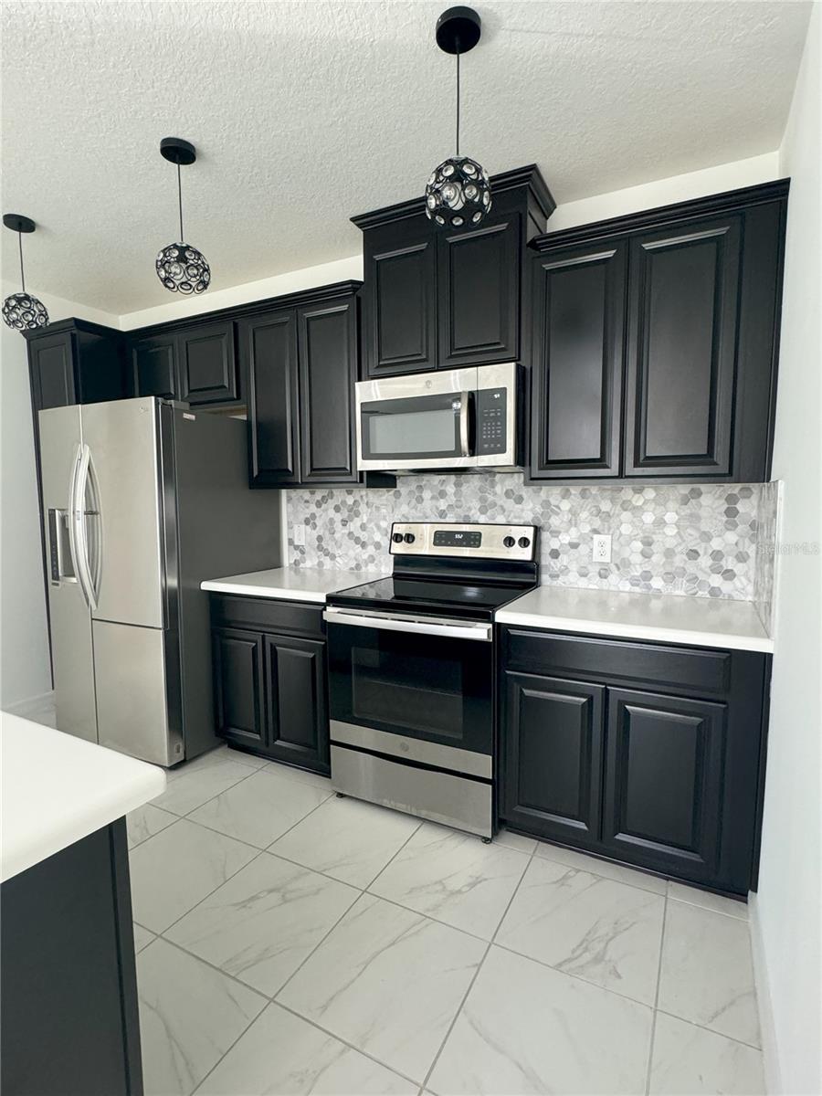 Image 4 of 28 For 3370 Beaute Drive