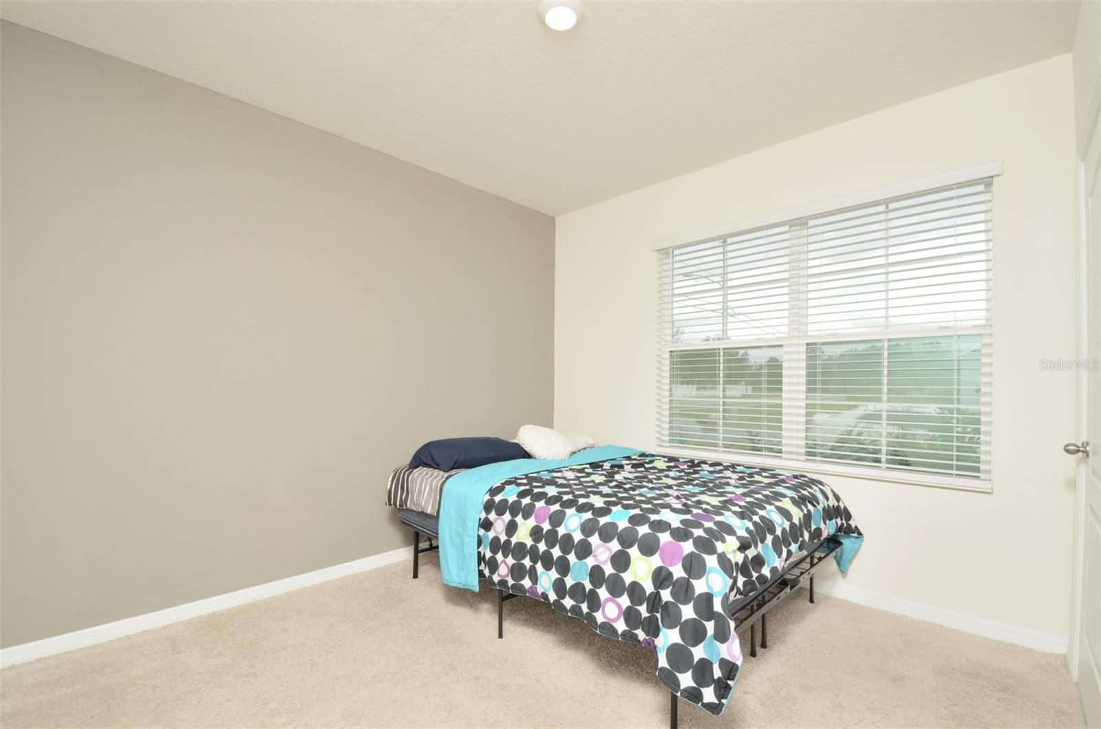 Image 14 of 24 For 233 Tiffany Court