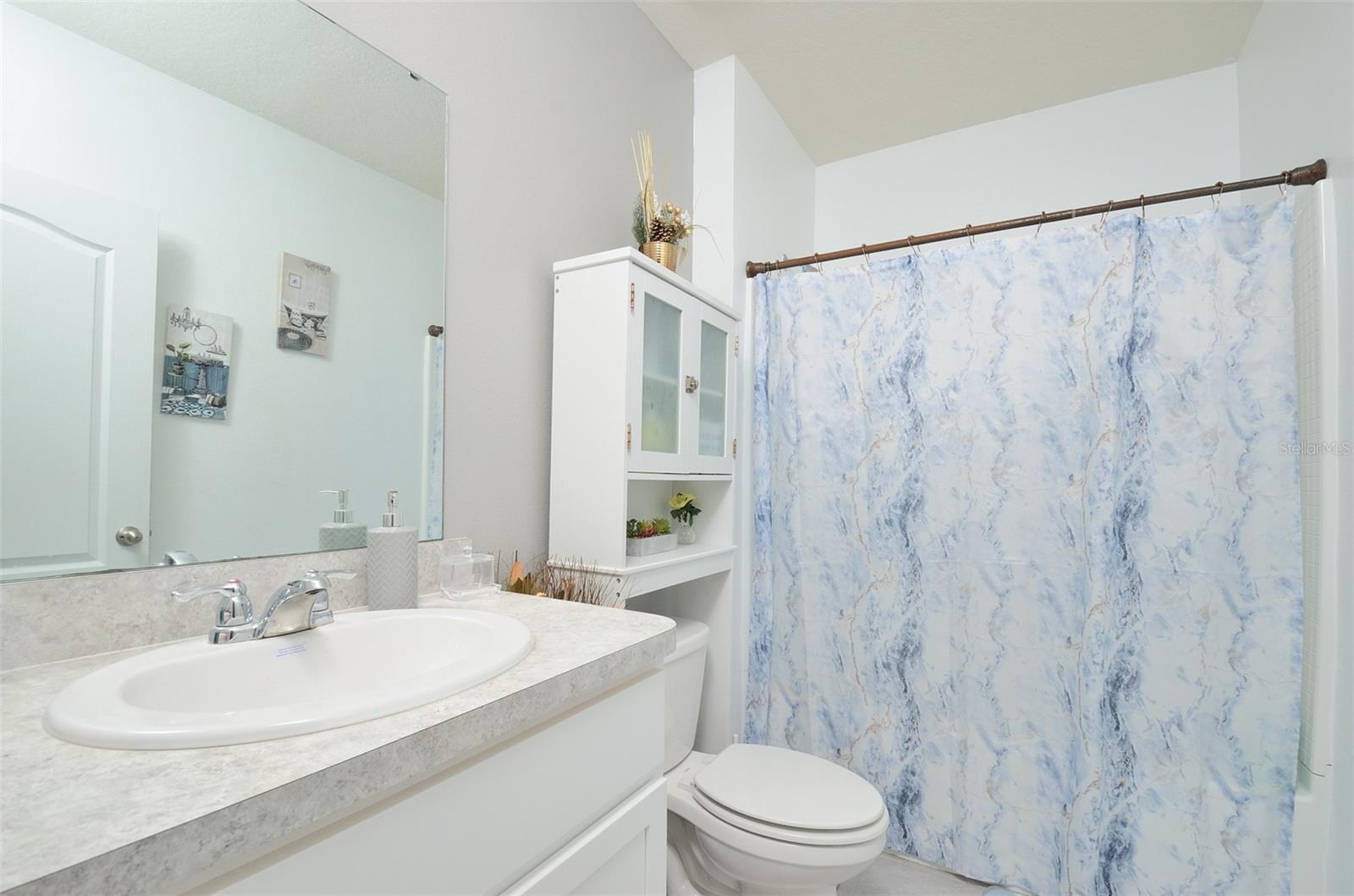 Image 18 of 24 For 233 Tiffany Court