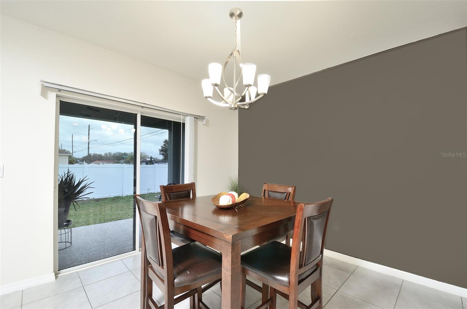 Image 8 of 24 For 233 Tiffany Court