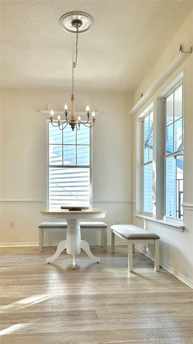 Image 13 of 73 For 1101 Rush Court