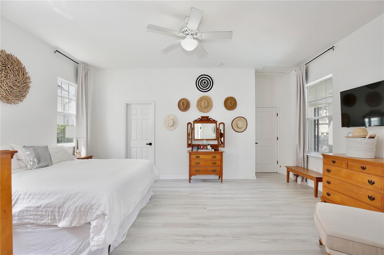 Image 23 of 73 For 1101 Rush Court