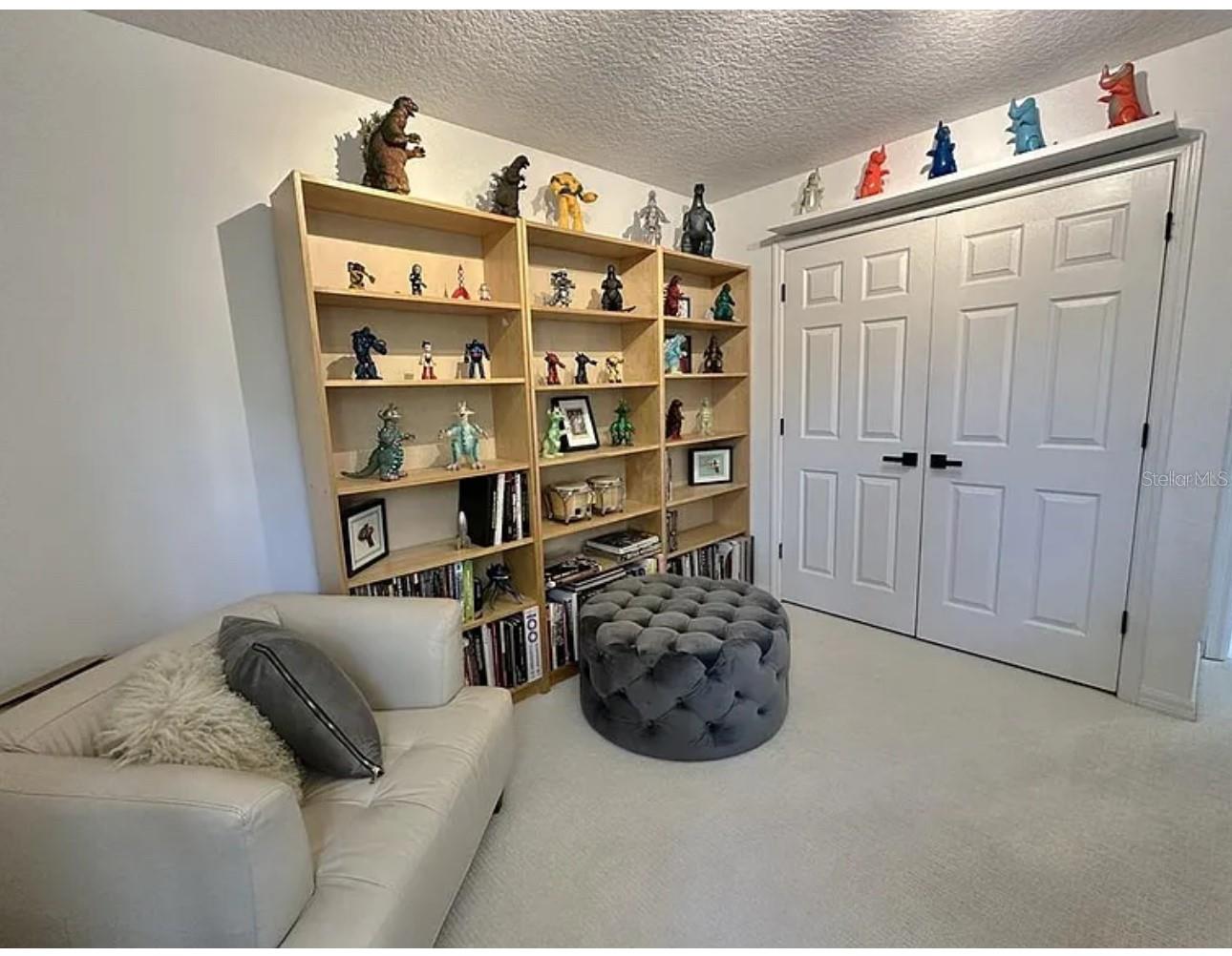 Image 35 of 73 For 1101 Rush Court