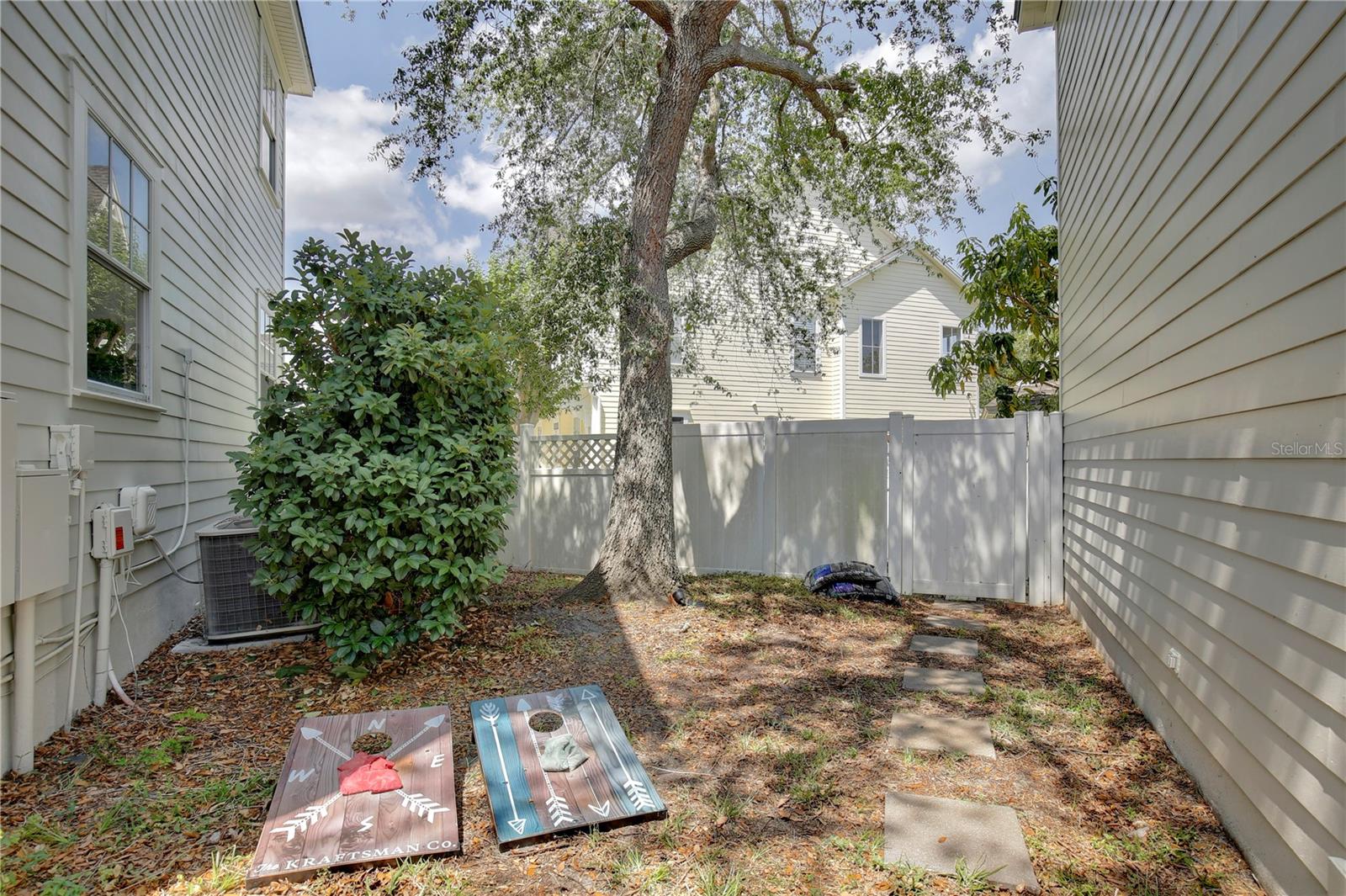 Image 47 of 73 For 1101 Rush Court