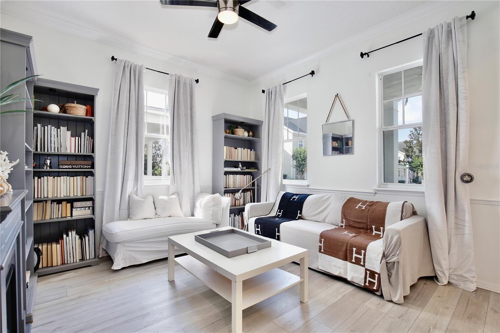 Image 9 of 73 For 1101 Rush Court