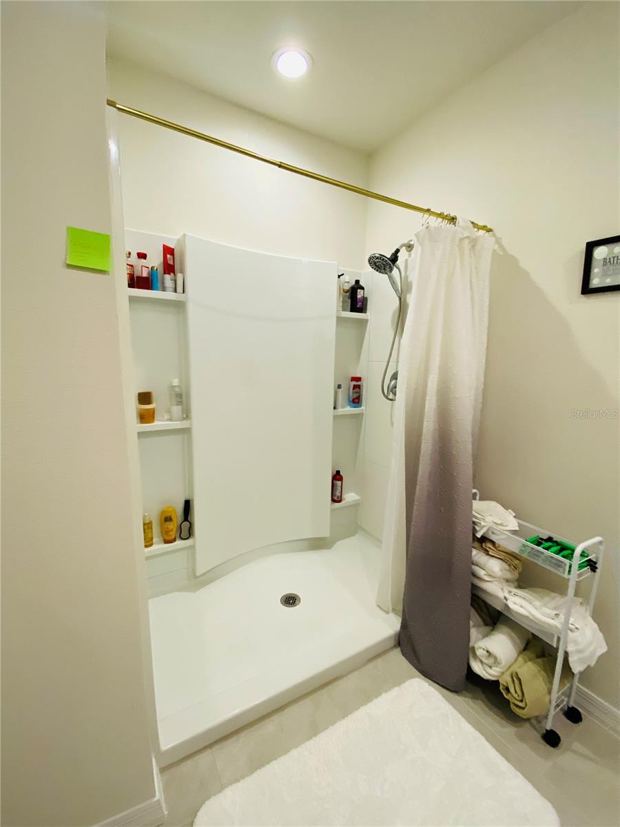 Image 11 of 21 For 3018 Royal Tern Drive