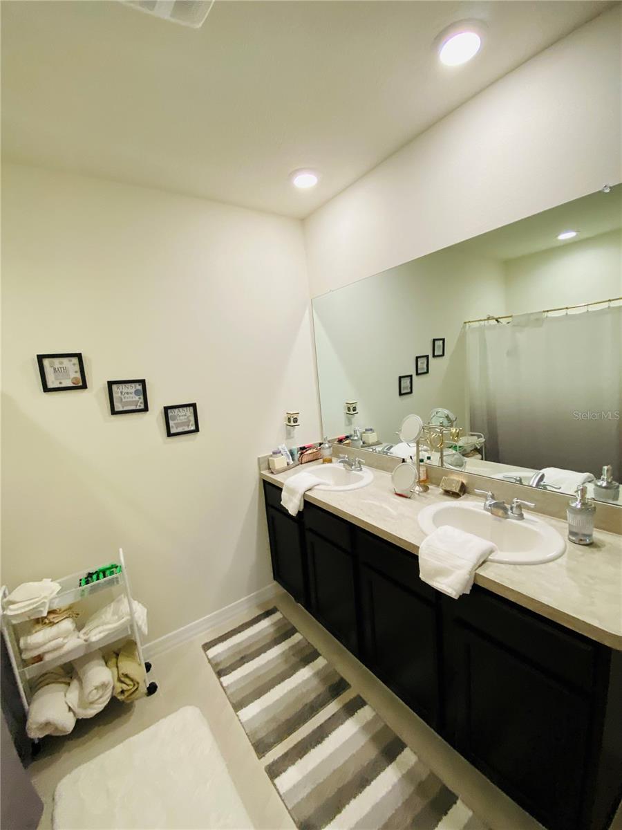 Image 14 of 21 For 3018 Royal Tern Drive