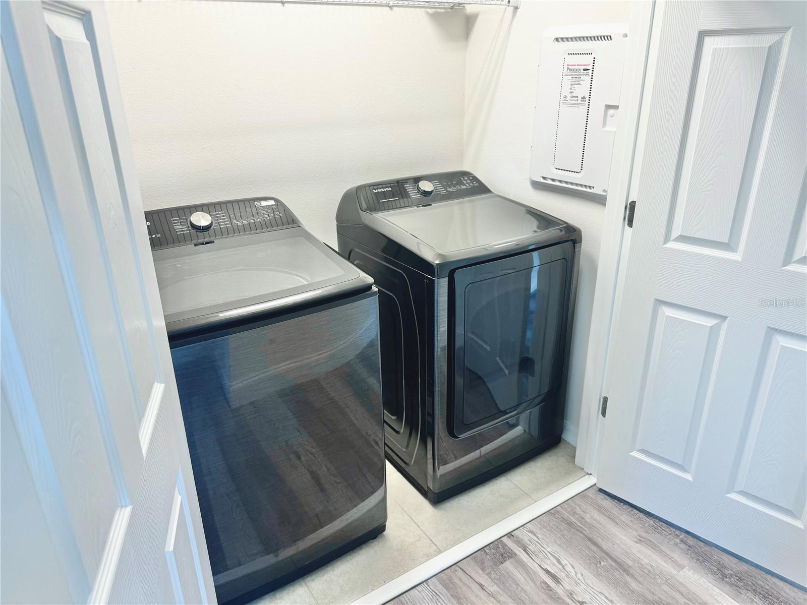 Image 21 of 29 For 2540 Blowing Breeze Avenue