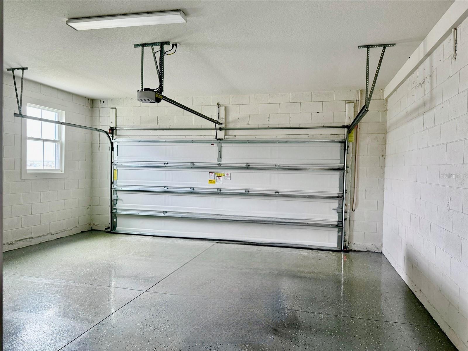 Image 22 of 29 For 2540 Blowing Breeze Avenue