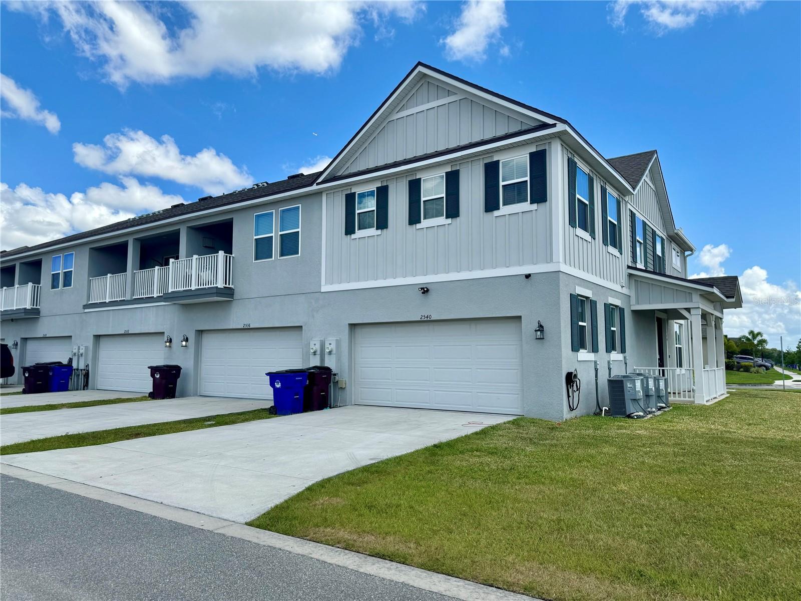 Image 3 of 29 For 2540 Blowing Breeze Avenue