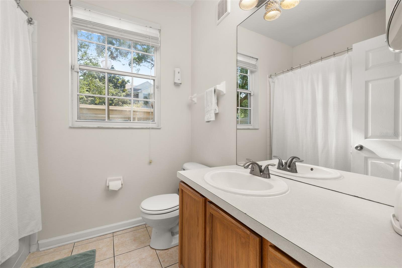 Image 20 of 32 For 6214 Stevenson Drive 106