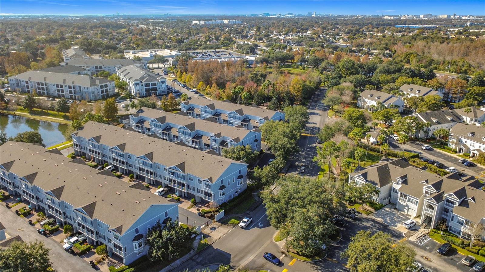 Image 57 of 72 For 2586 Grand Central Parkway 8