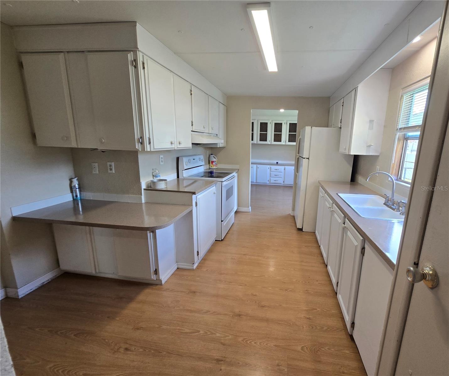 Image 14 of 37 For 1634 Dolphin Drive & 1636