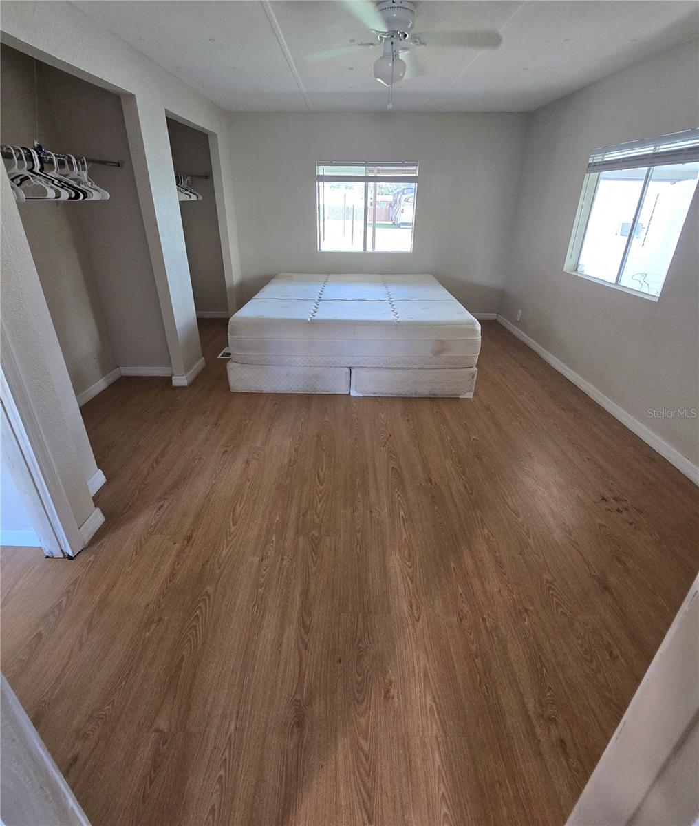 Image 22 of 37 For 1634 Dolphin Drive & 1636