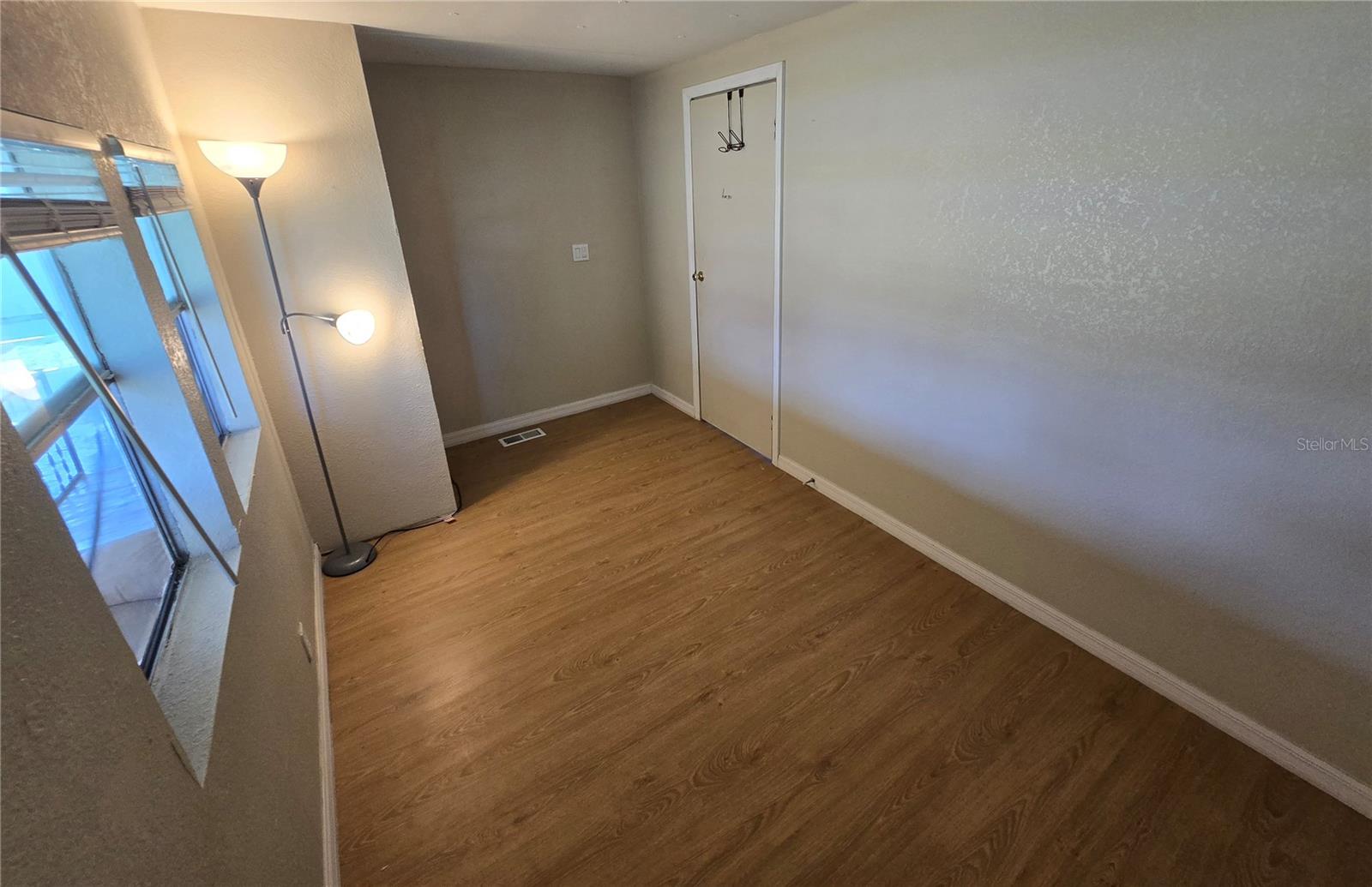 Image 23 of 37 For 1634 Dolphin Drive & 1636