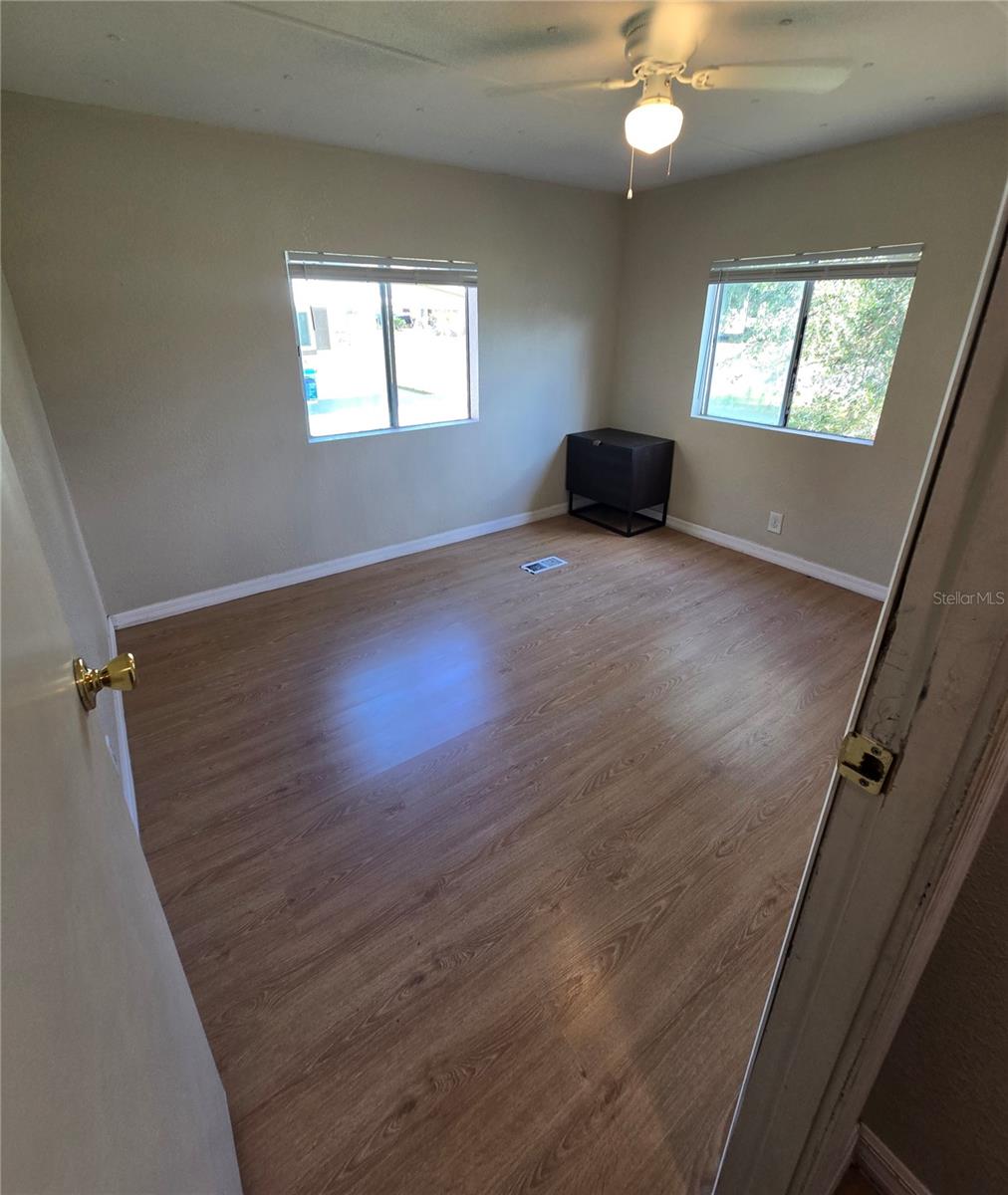 Image 24 of 37 For 1634 Dolphin Drive & 1636