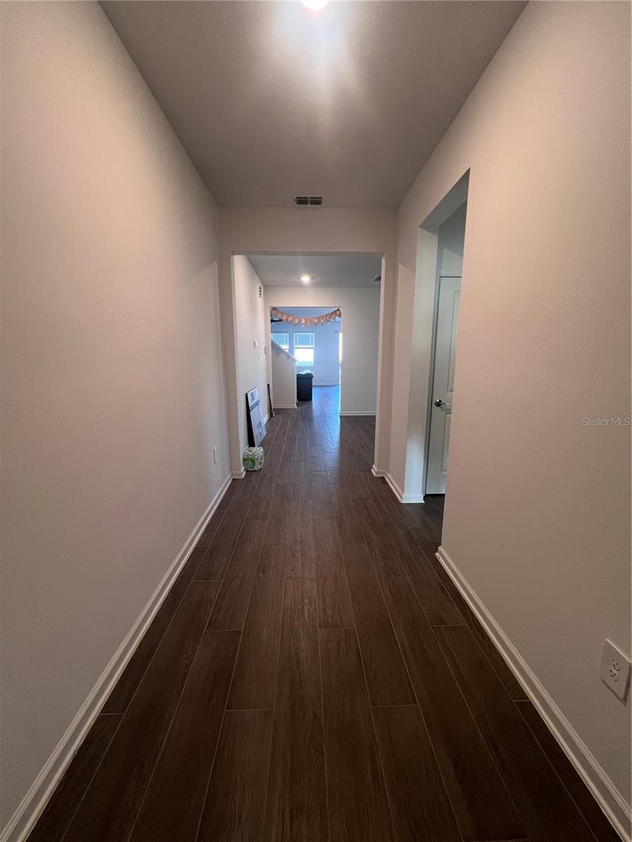 Image 3 of 12 For 2653 Runners Circle